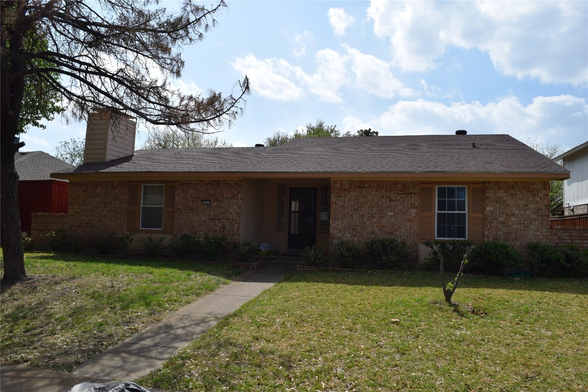 1917 Timbercreek Drive Garland TX 75042