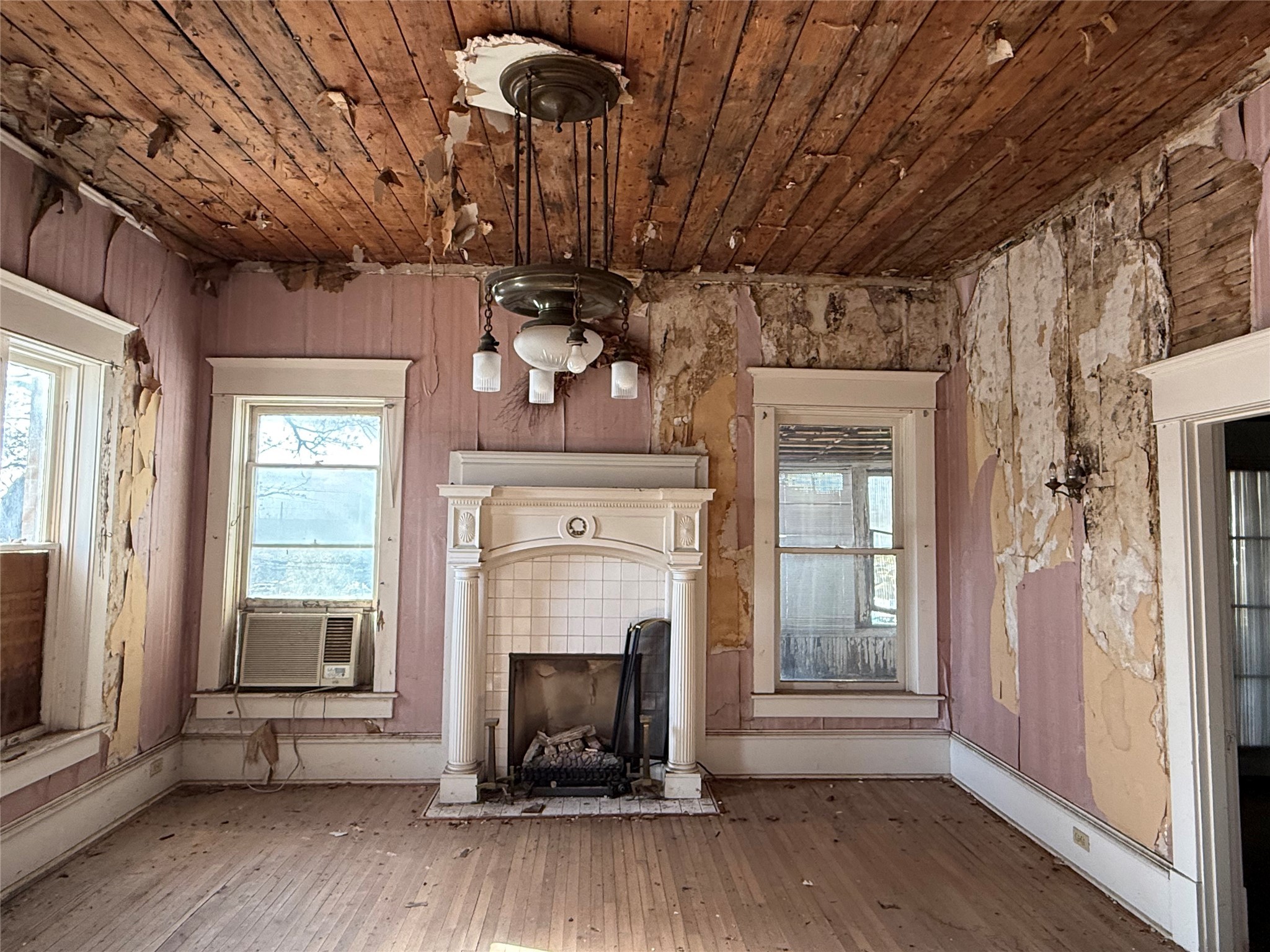 207 NW 4th Avenue Mineral Wells TX 76067