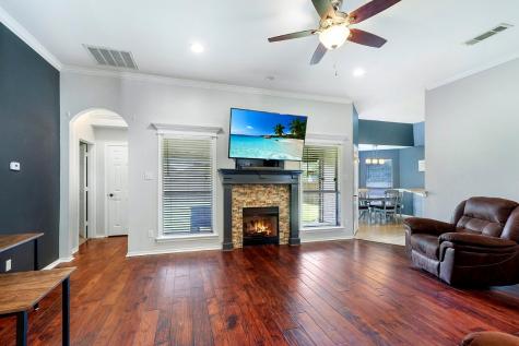 709 Dove Ridge Sanger TX 76266