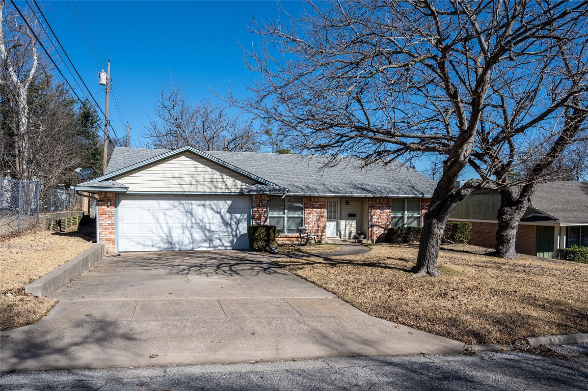 1713 W Belden Street Sherman TX 75092