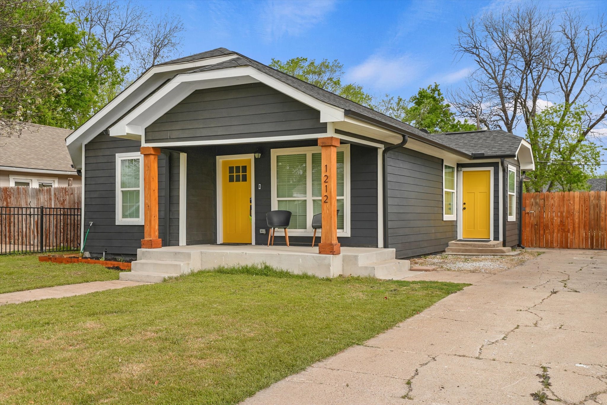 1212 Woodland Avenue Fort Worth TX 76110