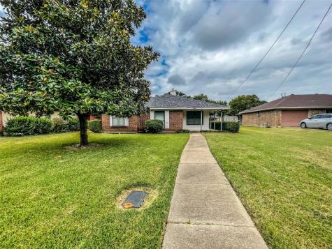 444 N Roberts Road Cedar Hill TX 75104
