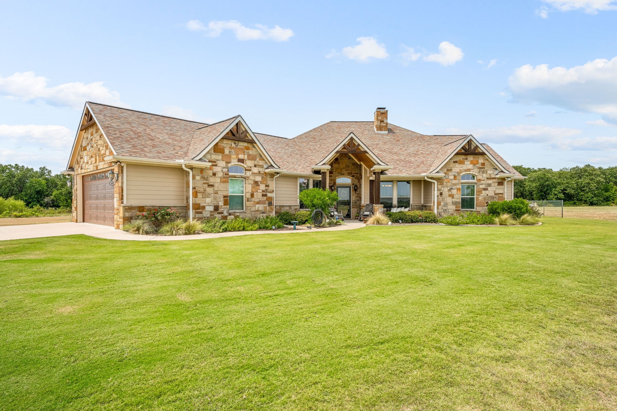 670 County Road 431 Stephenville TX 76401