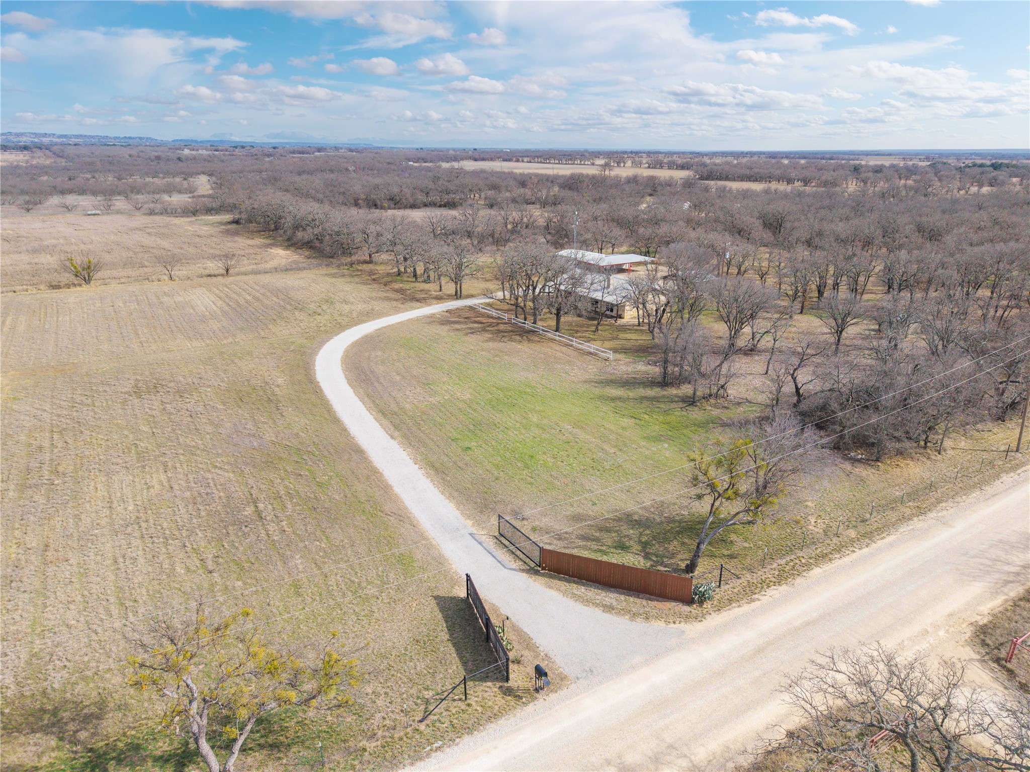 14202 County Road 421 May TX 76857
