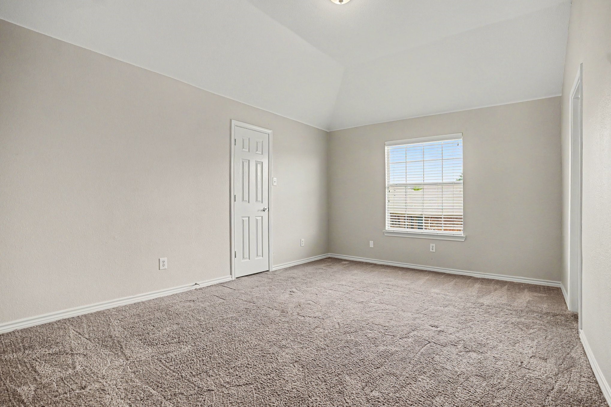 1105 Blaze Court Midlothian TX 76065