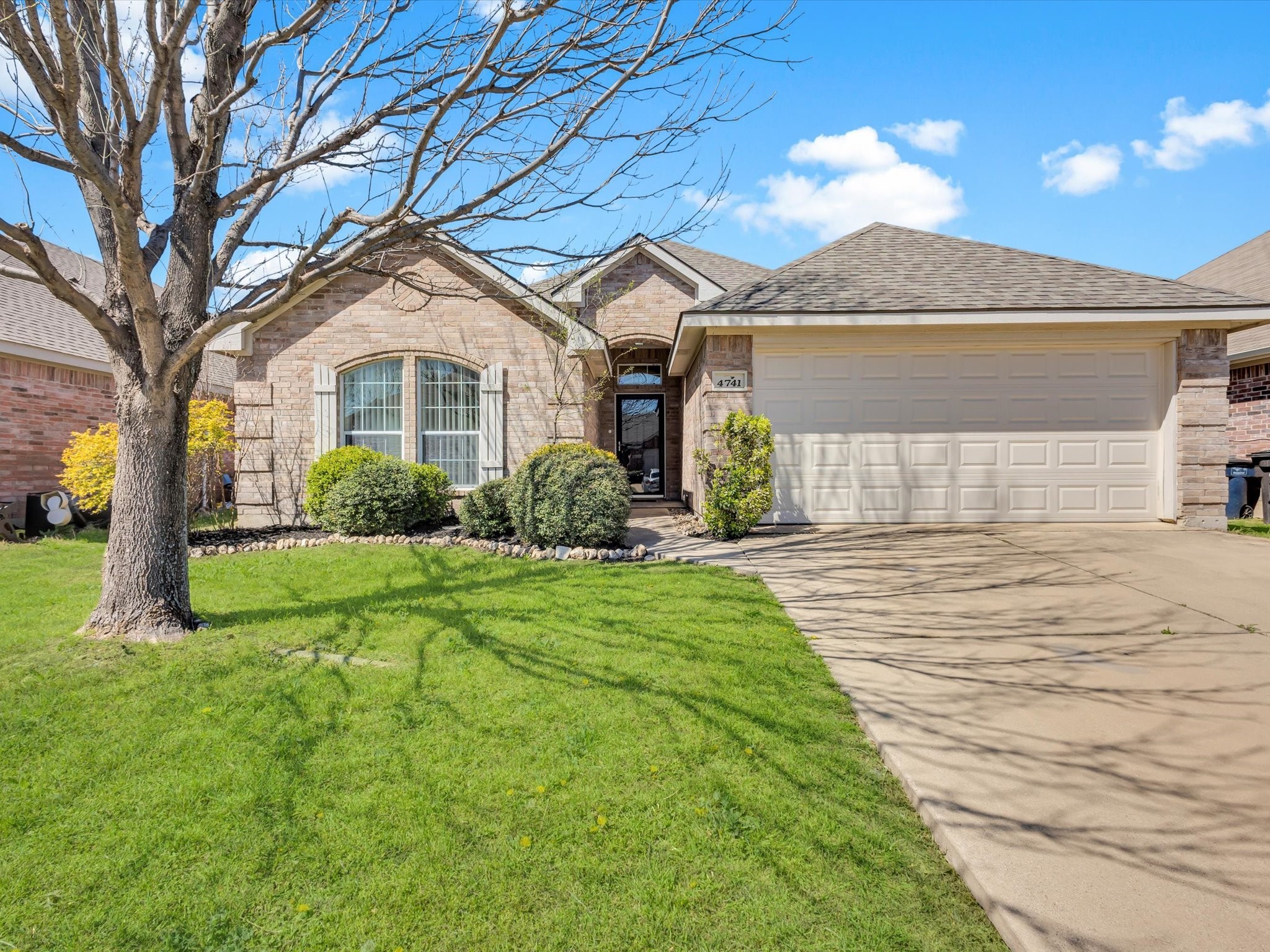 4741 Homelands Way Fort Worth TX 76135