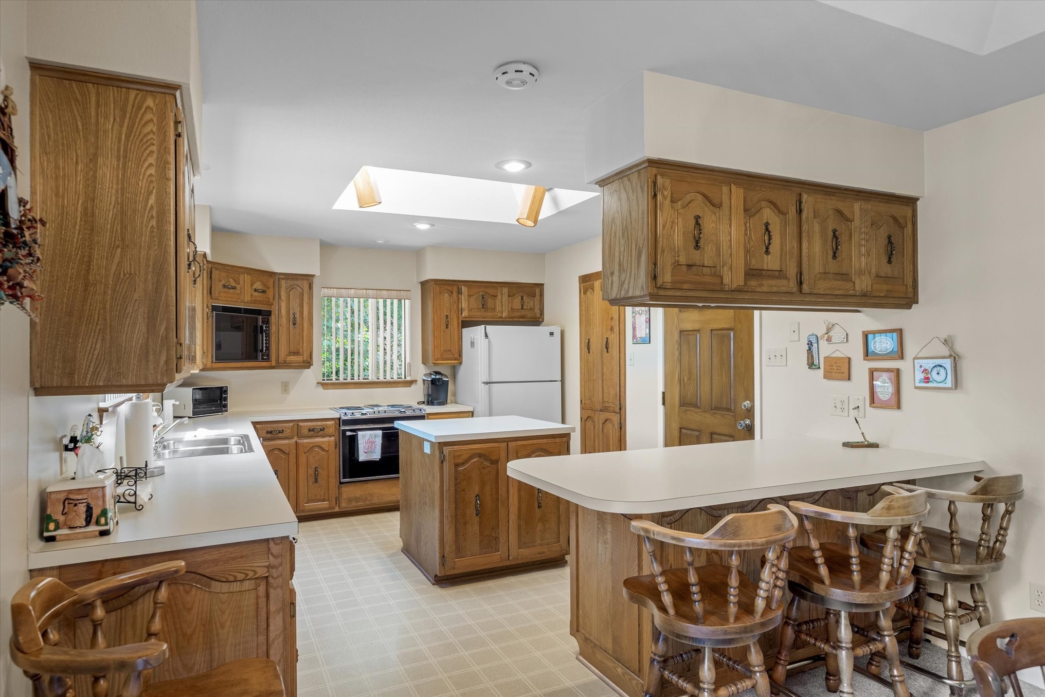 257 Peaceful Woods Trail Holly Lake Ranch TX 75765