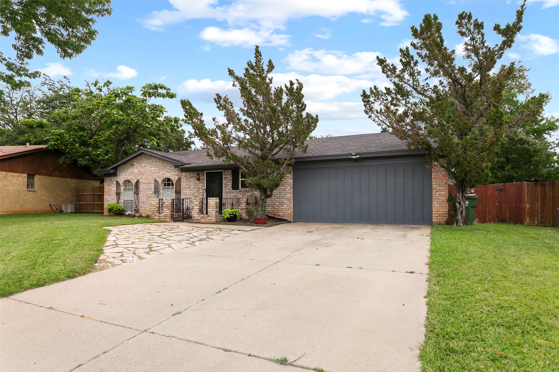 6608 Mccoy Court Watauga TX 76148