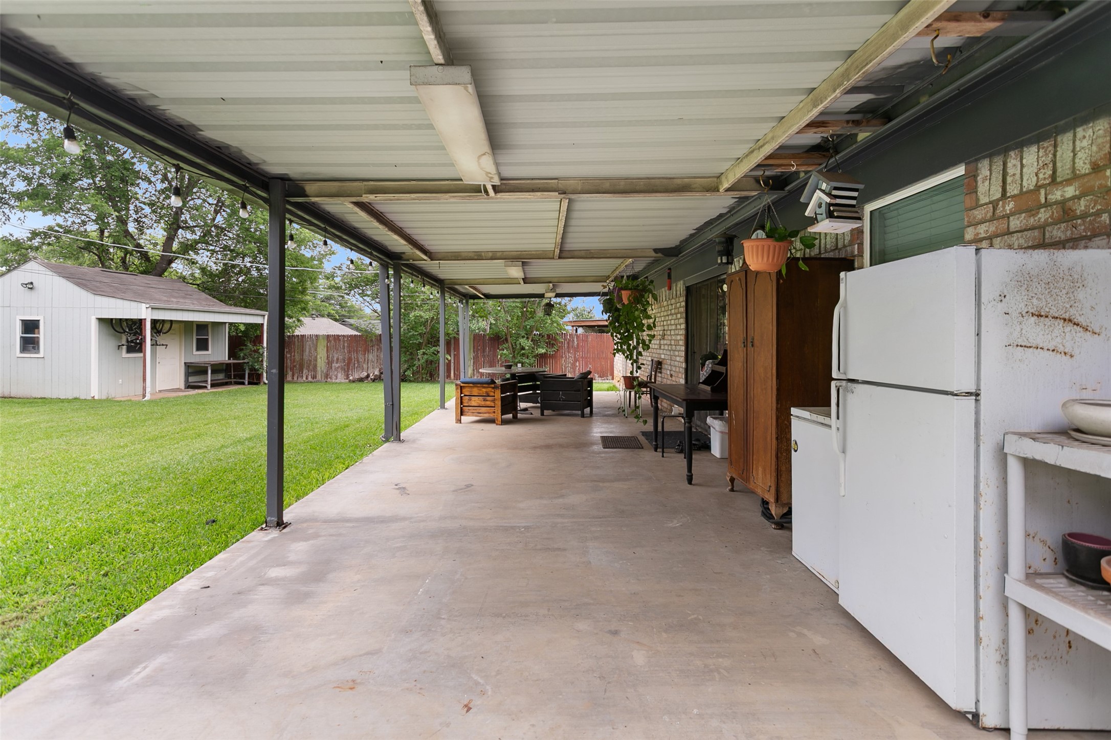 6608 Mccoy Court Watauga TX 76148