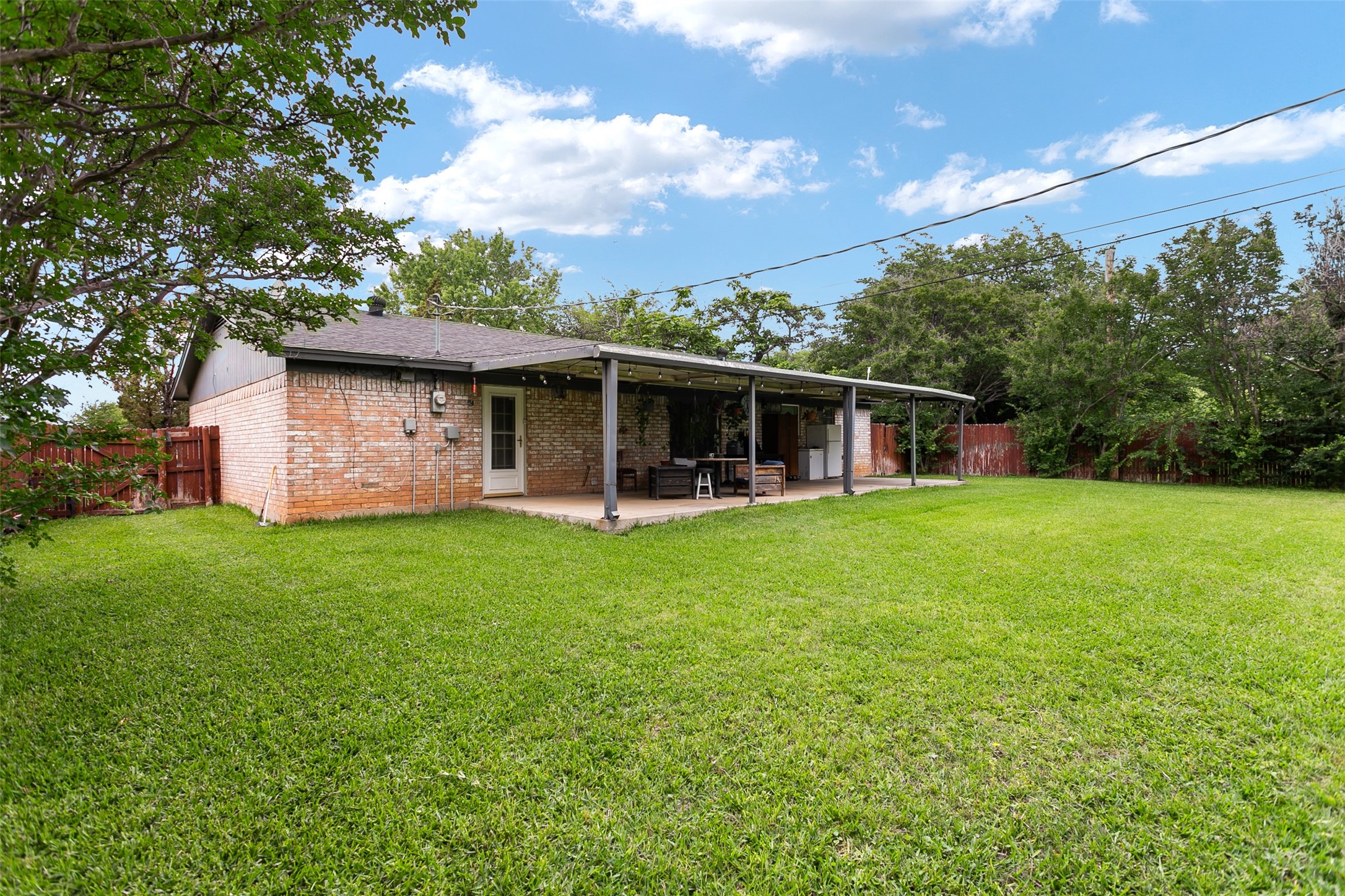 6608 Mccoy Court Watauga TX 76148