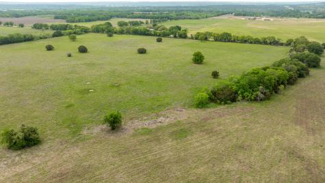 5905 N Us Highway 281 (172) Hamilton TX 76531