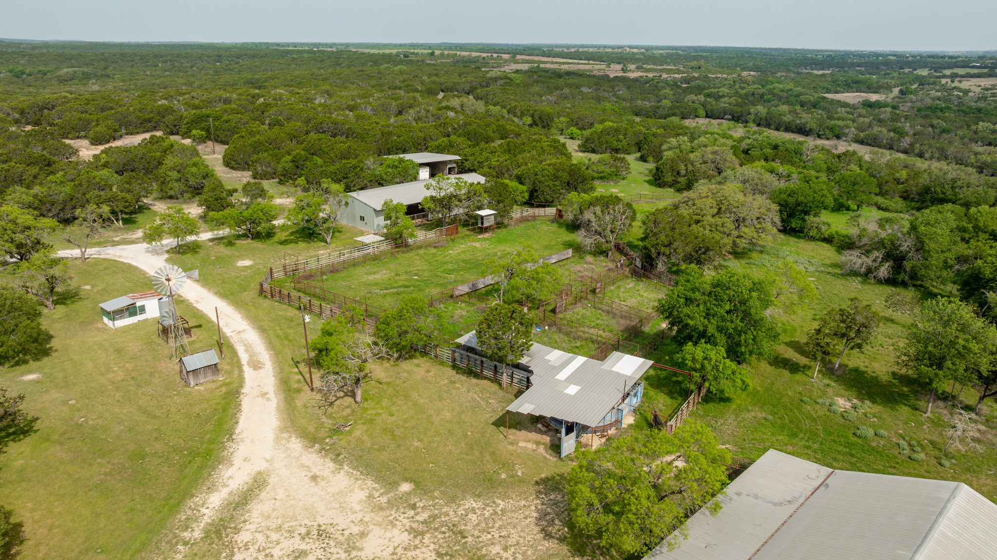 5905 N Us Highway 281 (172) Hamilton TX 76531