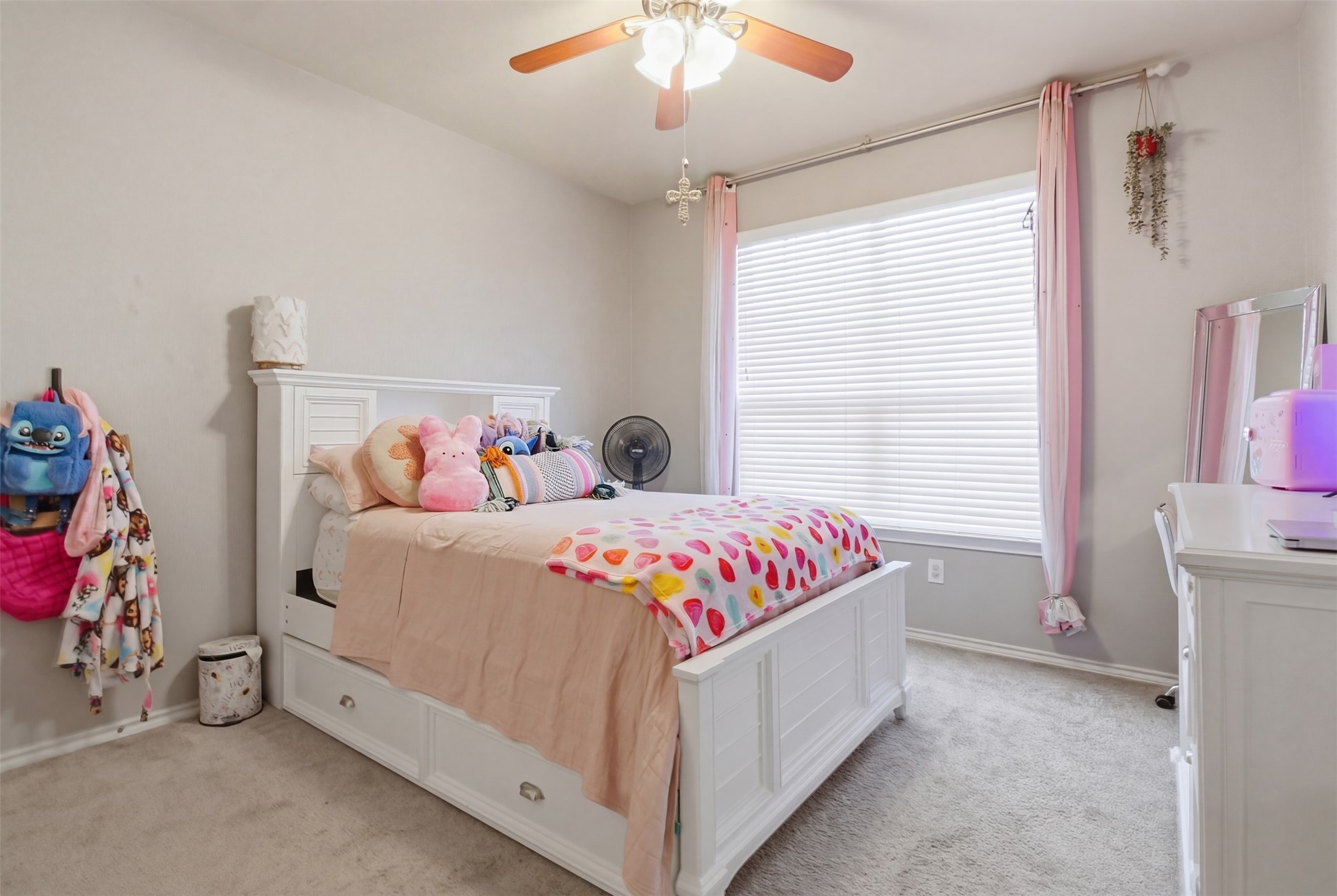 10928 Middleglen Road Fort Worth TX 76052