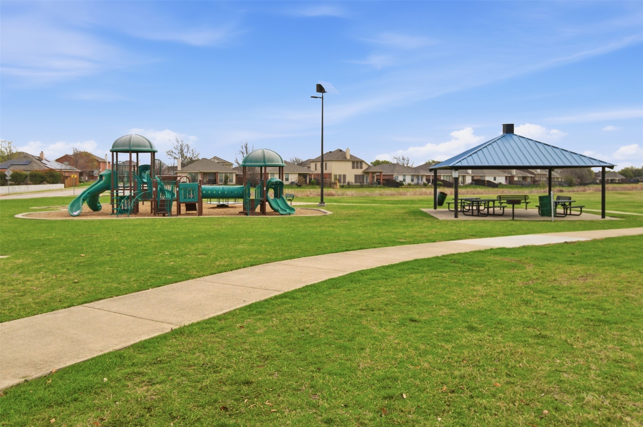 10928 Middleglen Road Fort Worth TX 76052