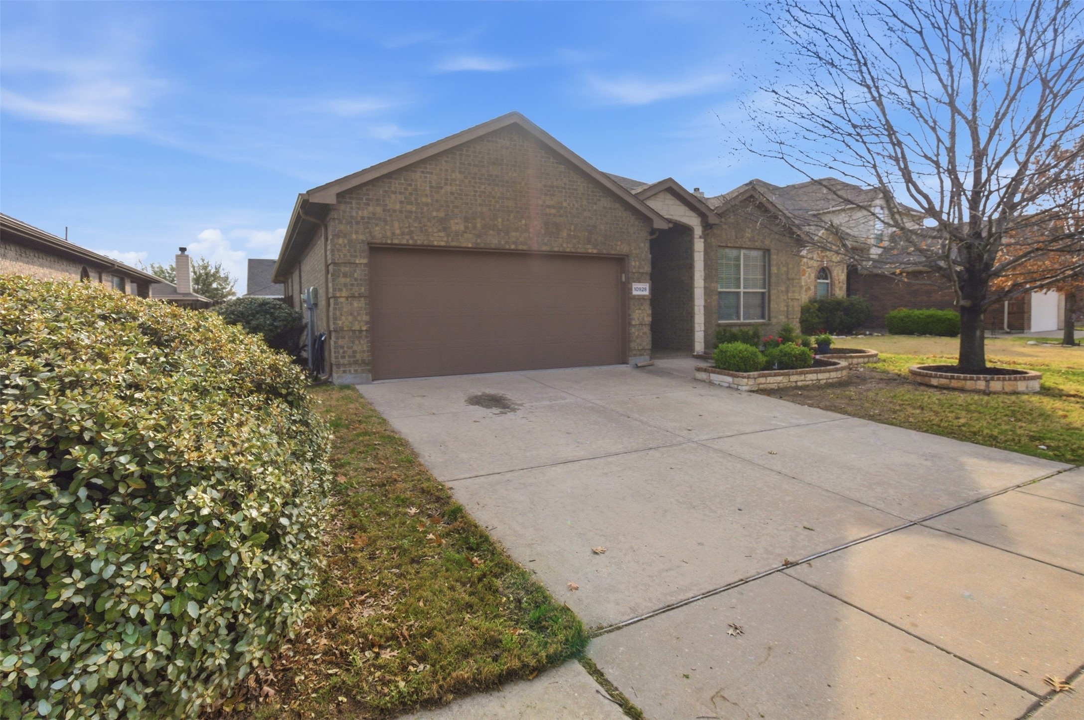 10928 Middleglen Road Fort Worth TX 76052