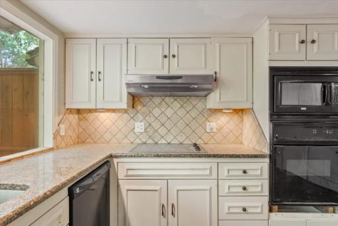 4312 Village Oak Drive Waco TX 76710