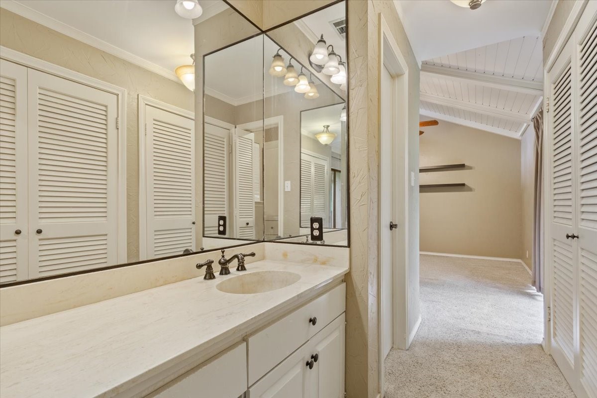 4312 Village Oak Drive Waco TX 76710