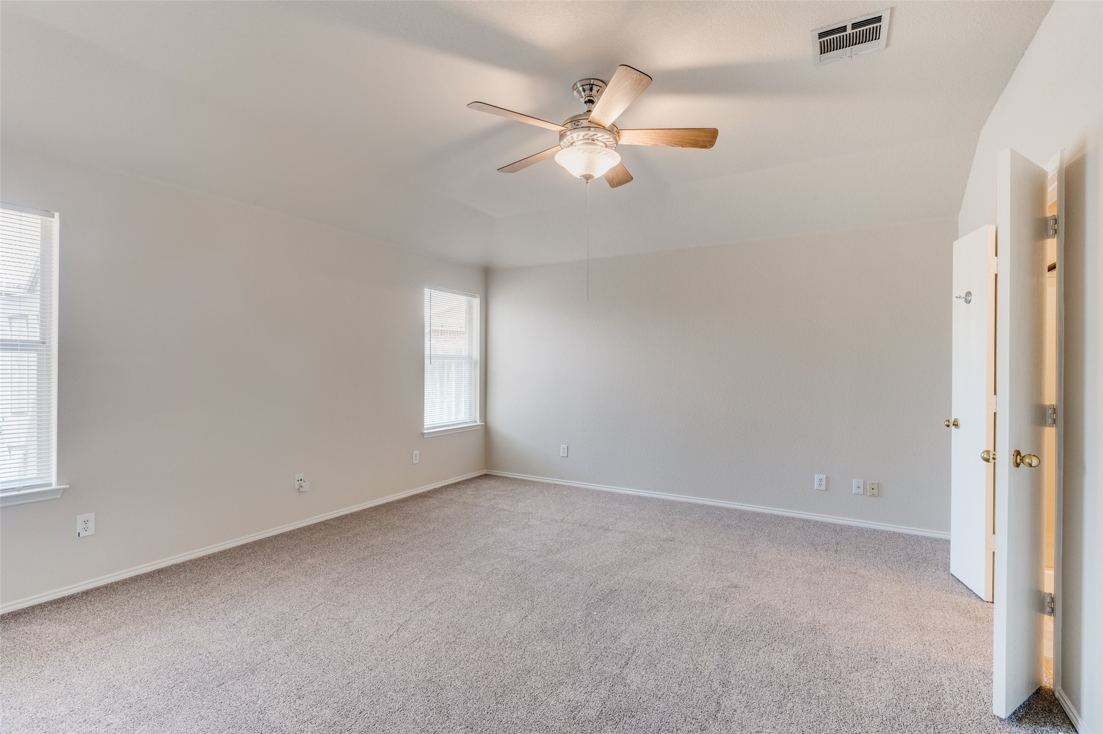 4512 Wheatland Drive Fort Worth TX 76179