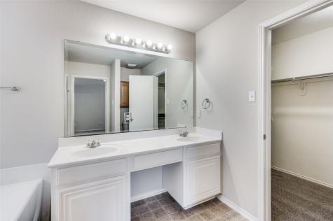 4512 Wheatland Drive Fort Worth TX 76179
