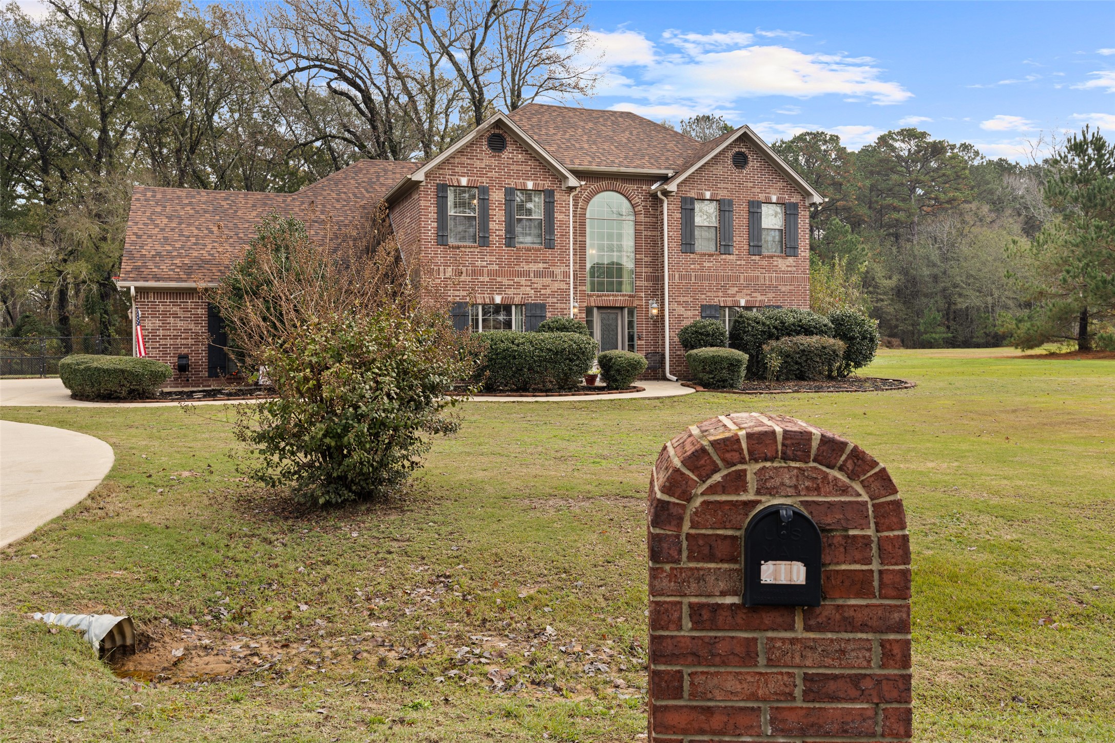 210 Whistler Hallsville TX 75650