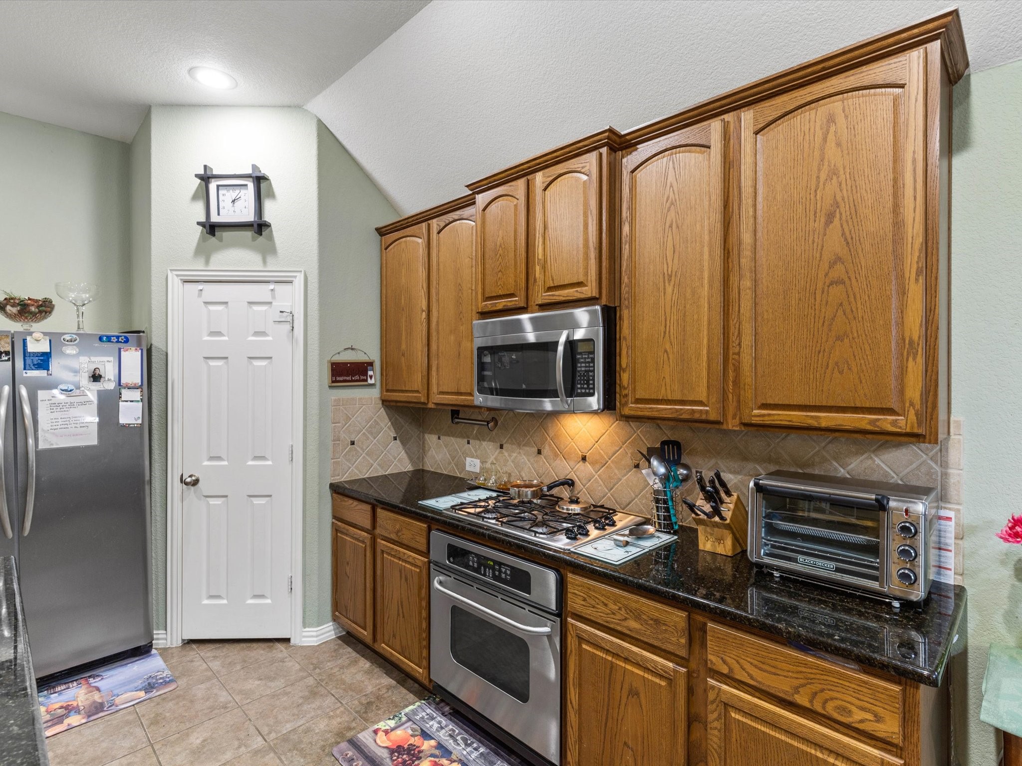 1301 Litchfield Lane Burleson TX 76028