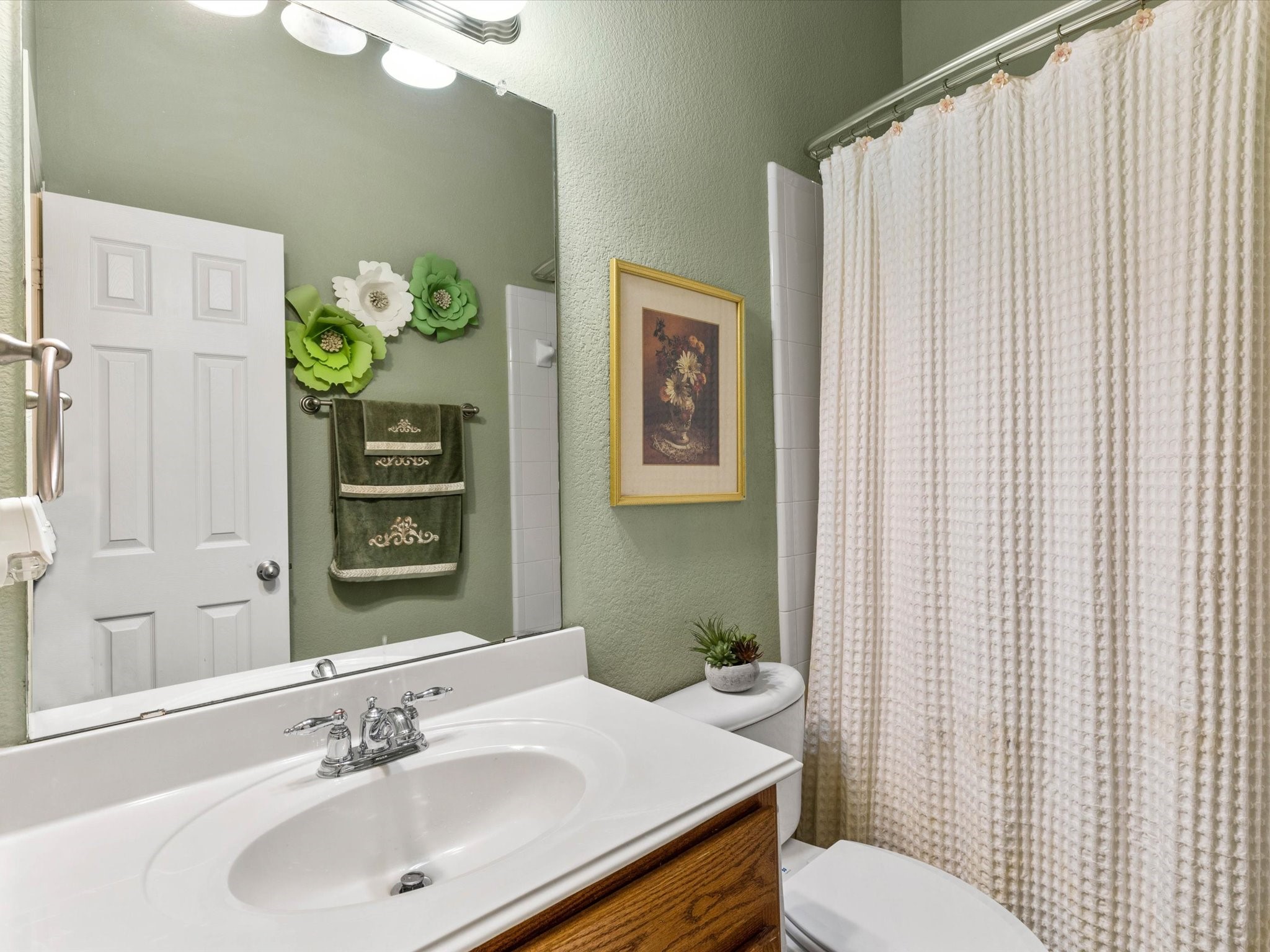1301 Litchfield Lane Burleson TX 76028
