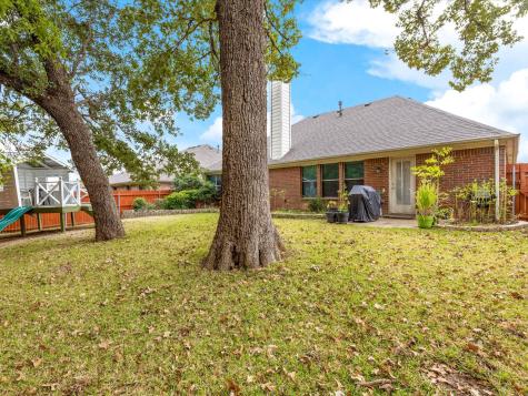 1301 Litchfield Lane Burleson TX 76028