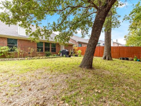 1301 Litchfield Lane Burleson TX 76028
