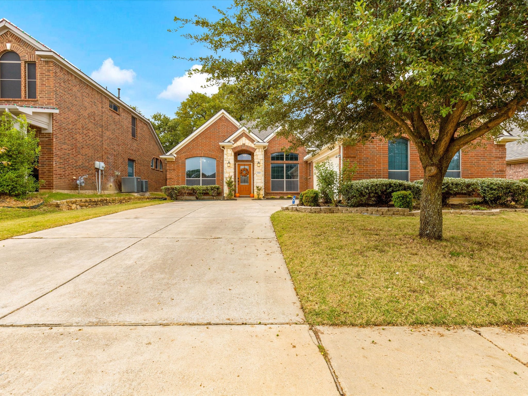 1301 Litchfield Lane Burleson TX 76028
