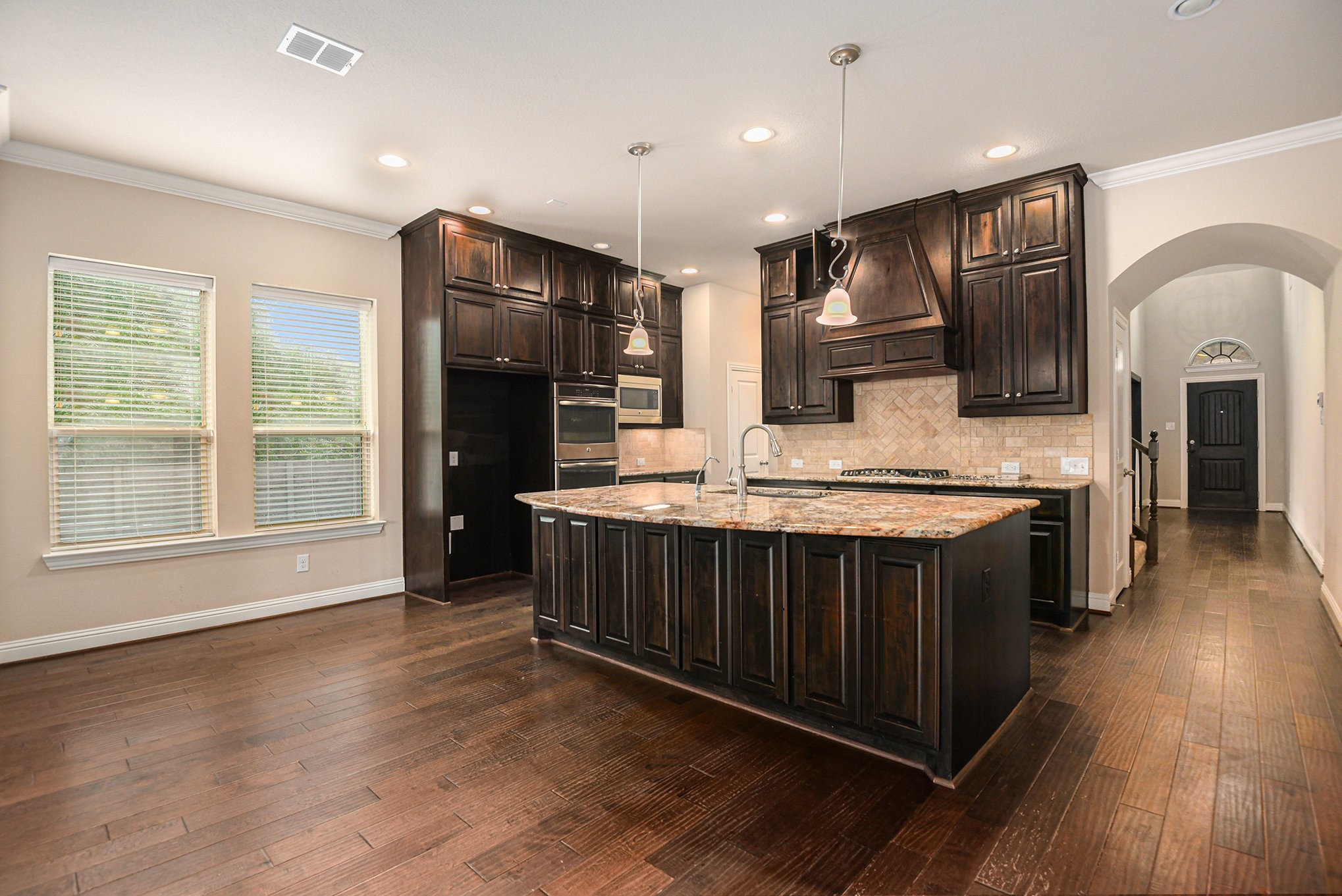 204 Lilypad Bend Argyle TX 76226