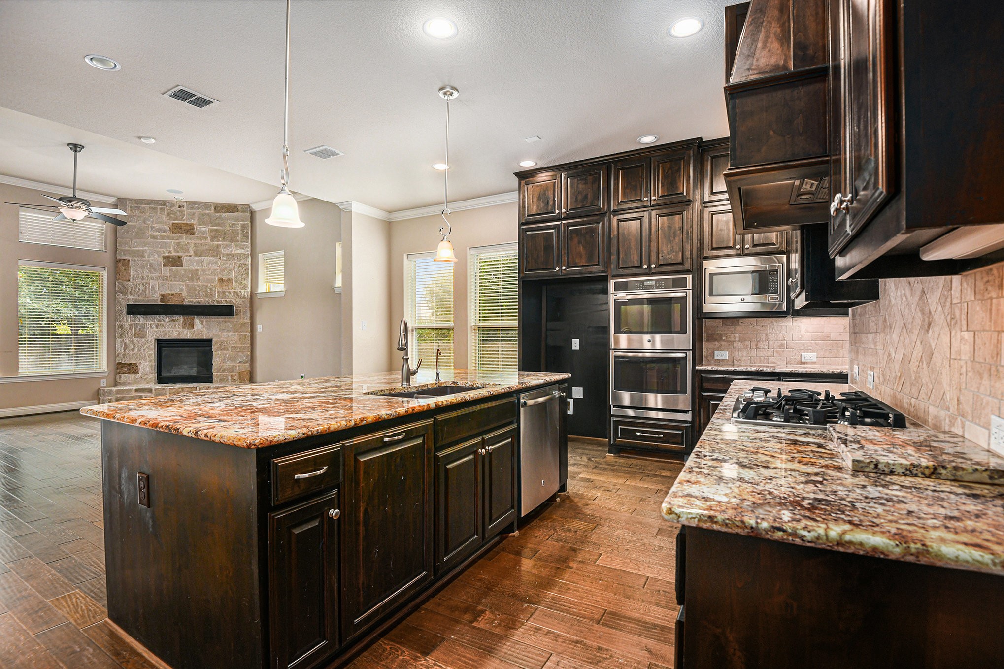 204 Lilypad Bend Argyle TX 76226