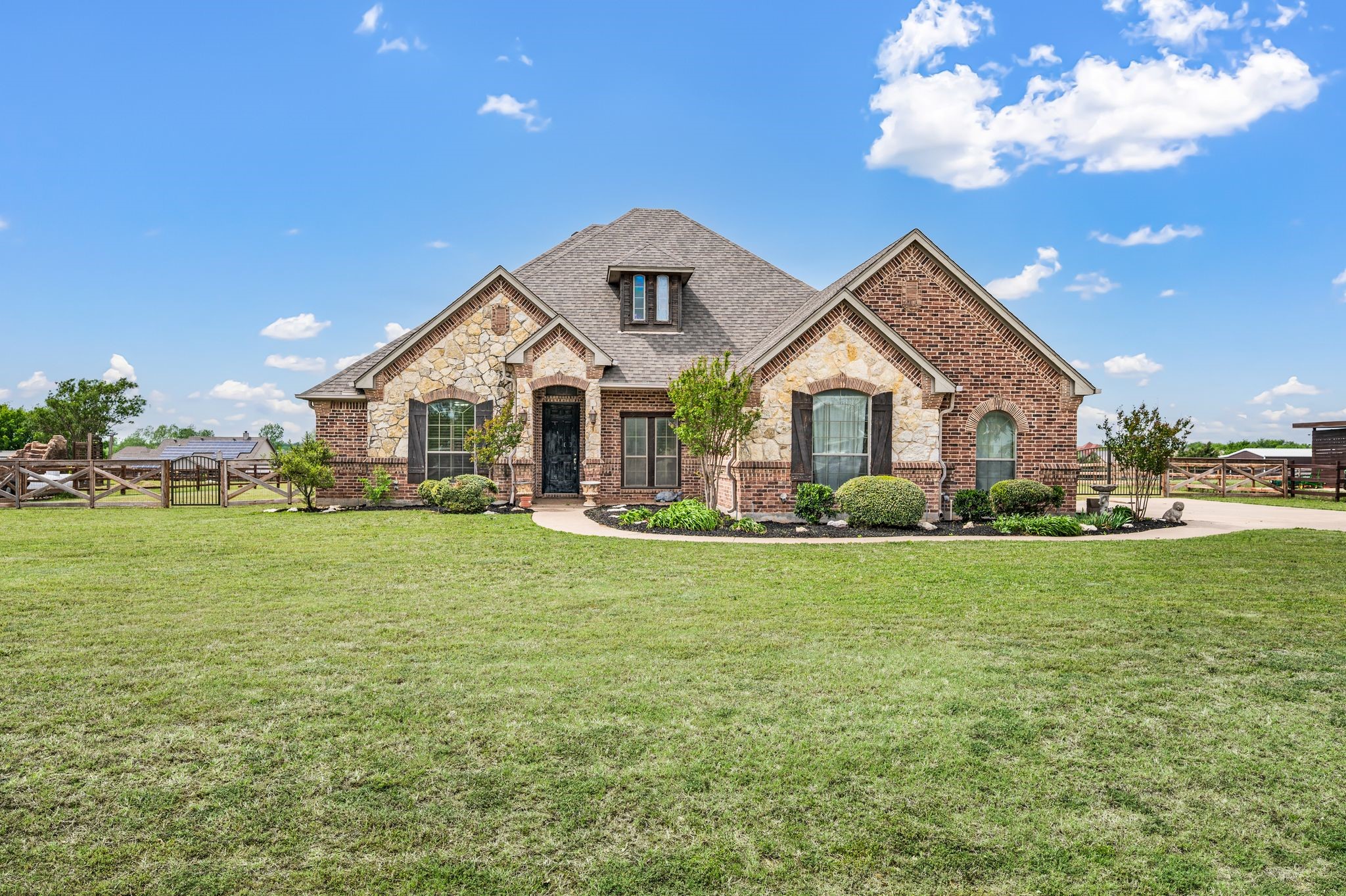 13851 Megan Drive Justin TX 76247