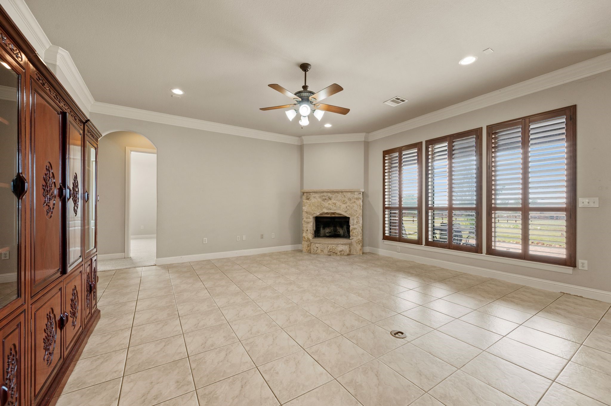 13851 Megan Drive Justin TX 76247