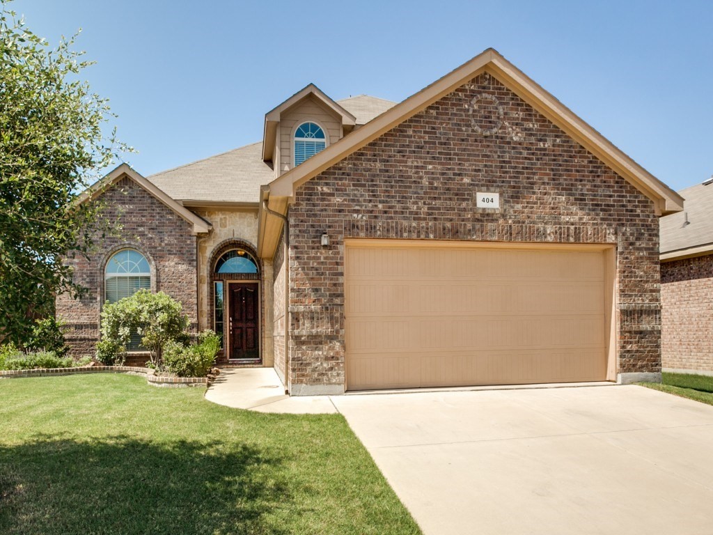 404 Branding Iron Trail Fort Worth TX 76131