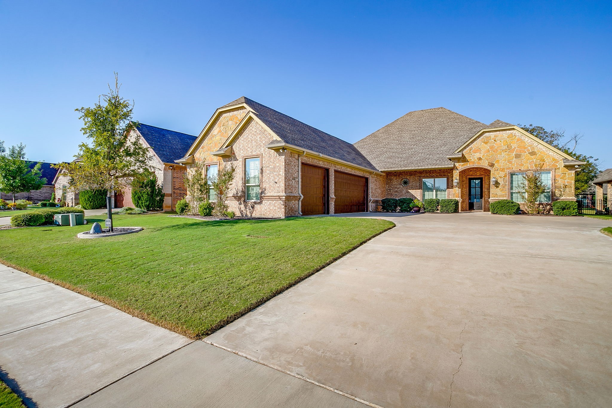 6106 Browning Court Granbury TX 76049