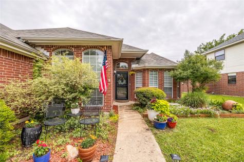 1104 Old Knoll Drive Wylie TX 75098