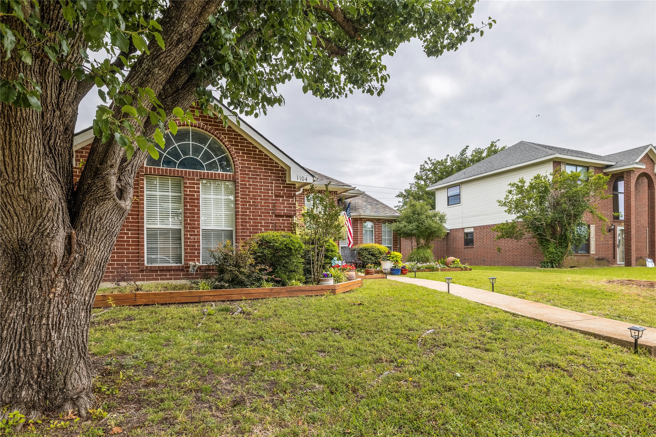 1104 Old Knoll Drive Wylie TX 75098