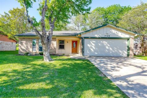 725 NW Hillery Street Burleson TX 76028