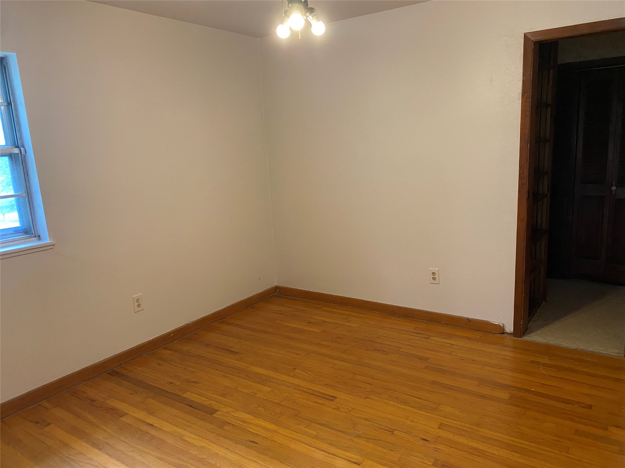 610 N Joyce Street Lacy Lakeview TX 76705