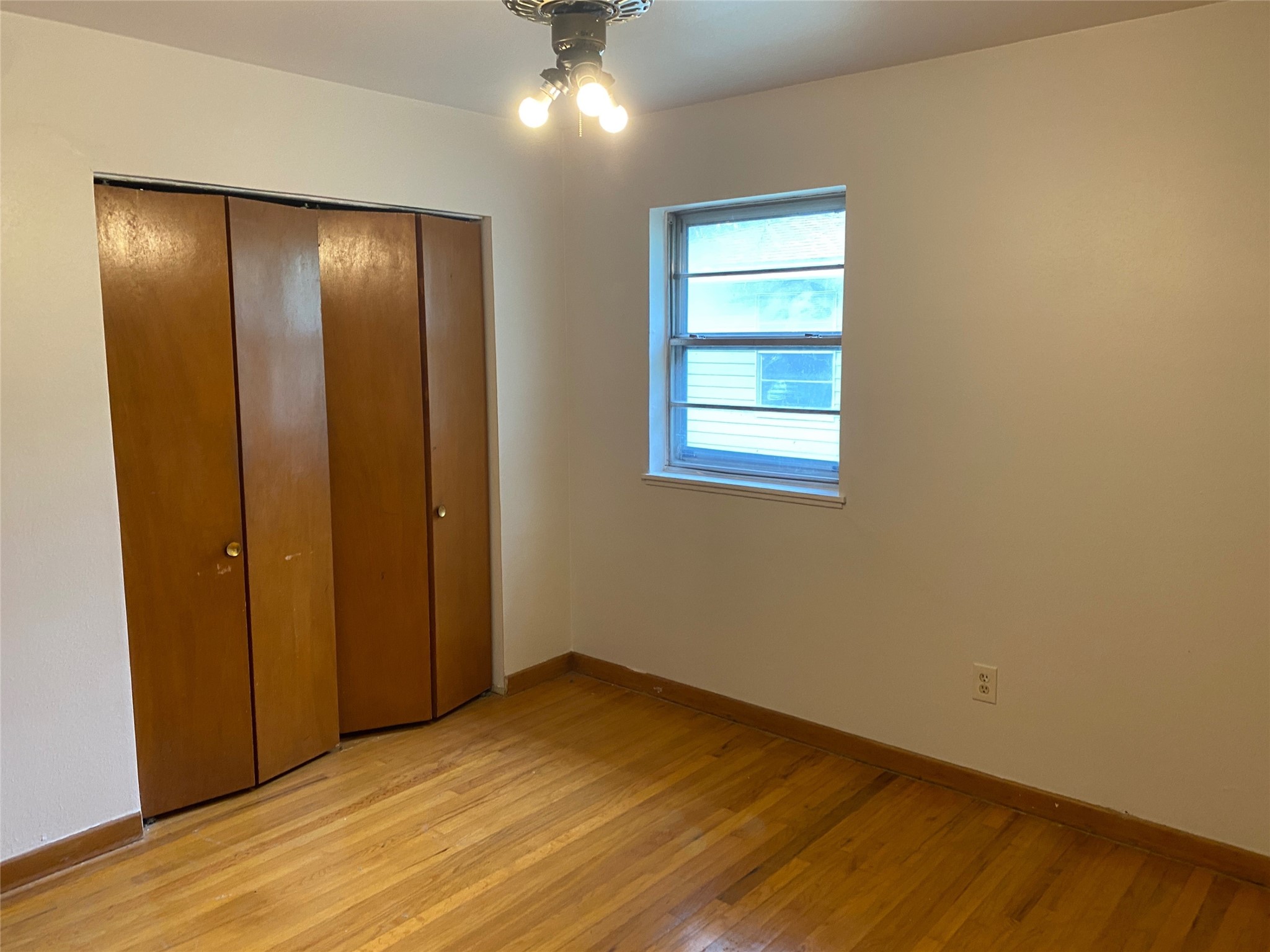 610 N Joyce Street Lacy Lakeview TX 76705