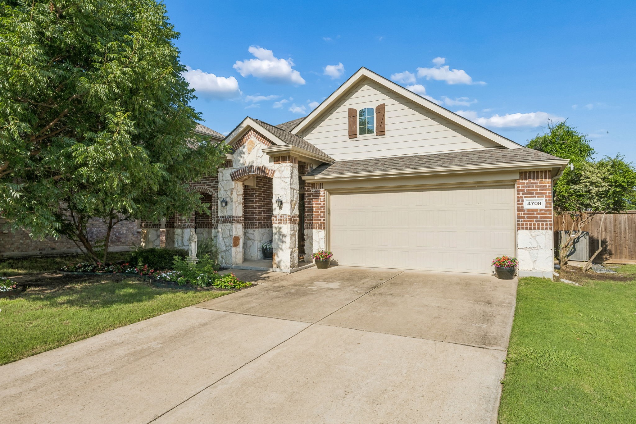 4708 Mcclellan Drive Frisco TX 75036