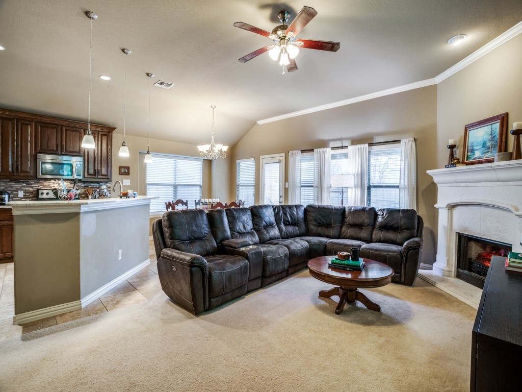 315 Crosscreek Drive Princeton TX 75407