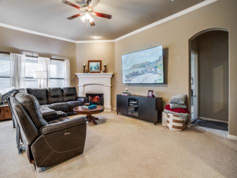 315 Crosscreek Drive Princeton TX 75407