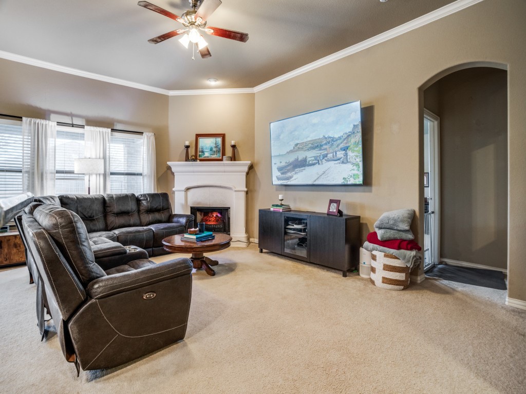 315 Crosscreek Drive Princeton TX 75407