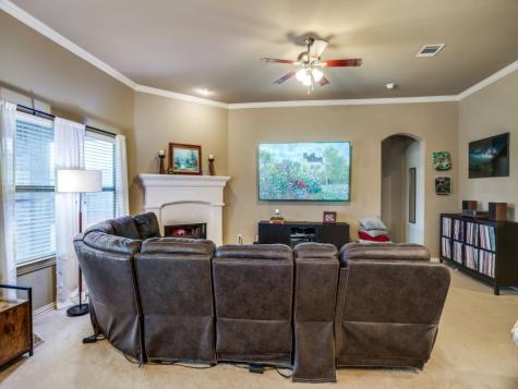 315 Crosscreek Drive Princeton TX 75407