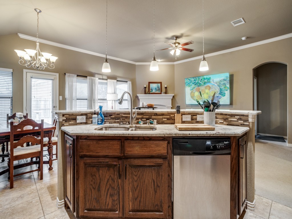 315 Crosscreek Drive Princeton TX 75407