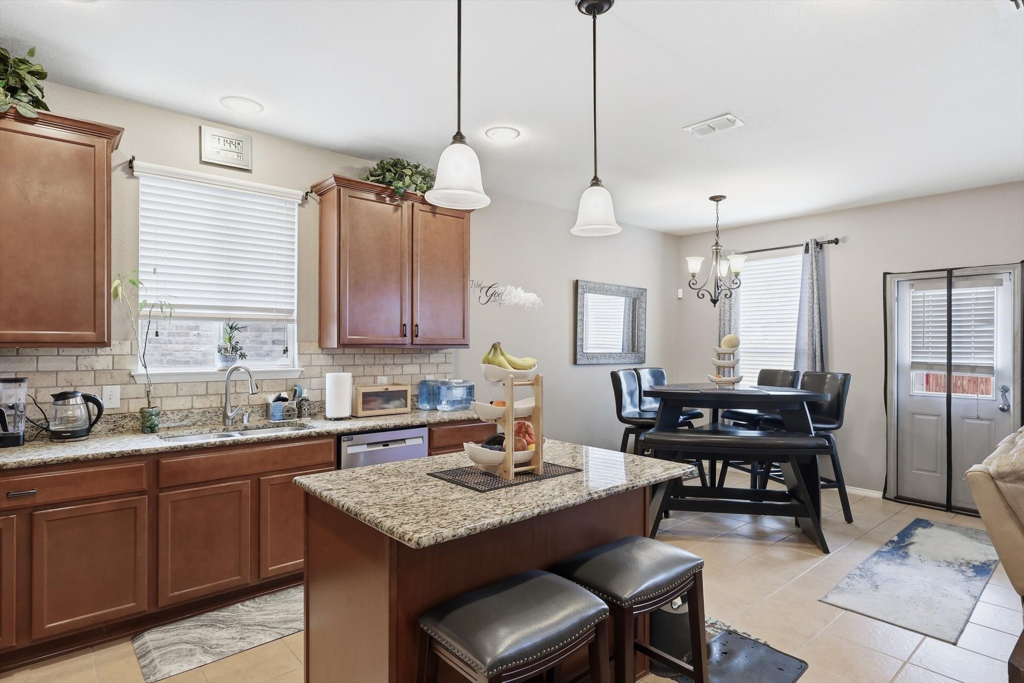 409 Mariscal Place Fort Worth TX 76131