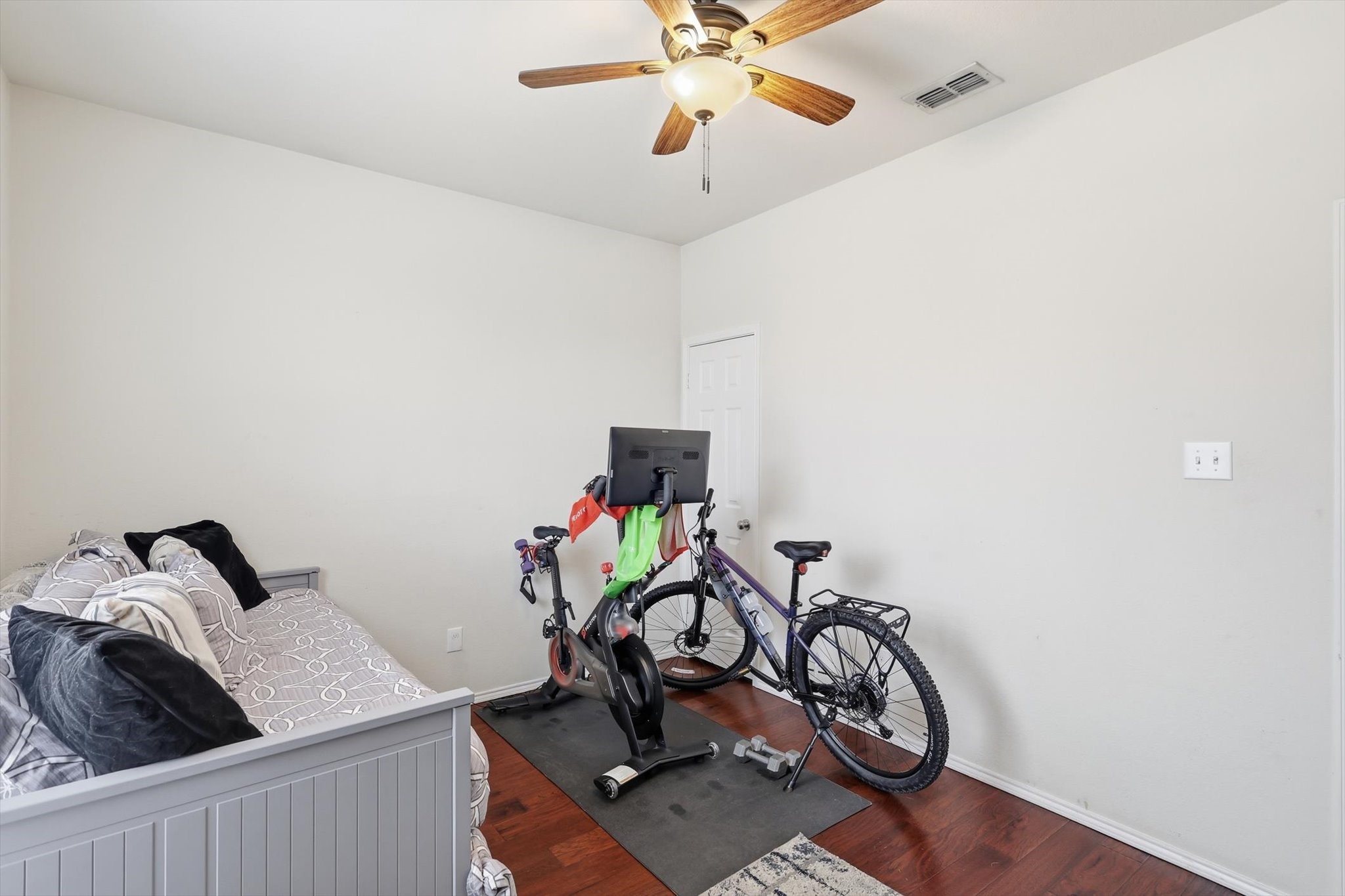 409 Mariscal Place Fort Worth TX 76131
