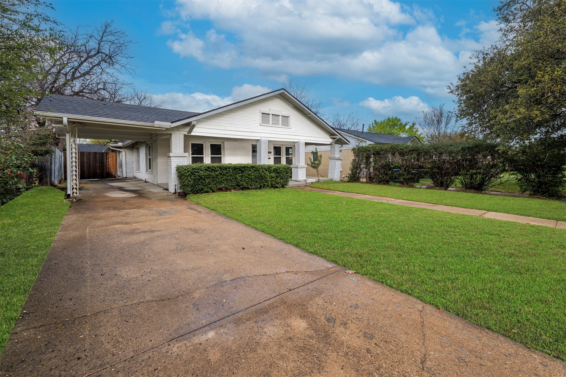 3240 Lipscomb Street Fort Worth TX 76110