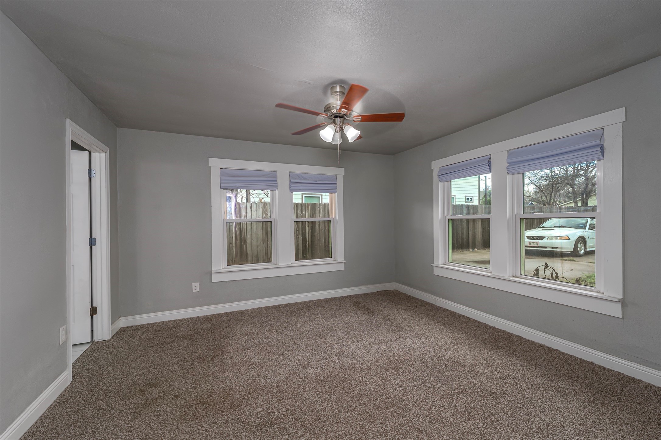 3240 Lipscomb Street Fort Worth TX 76110